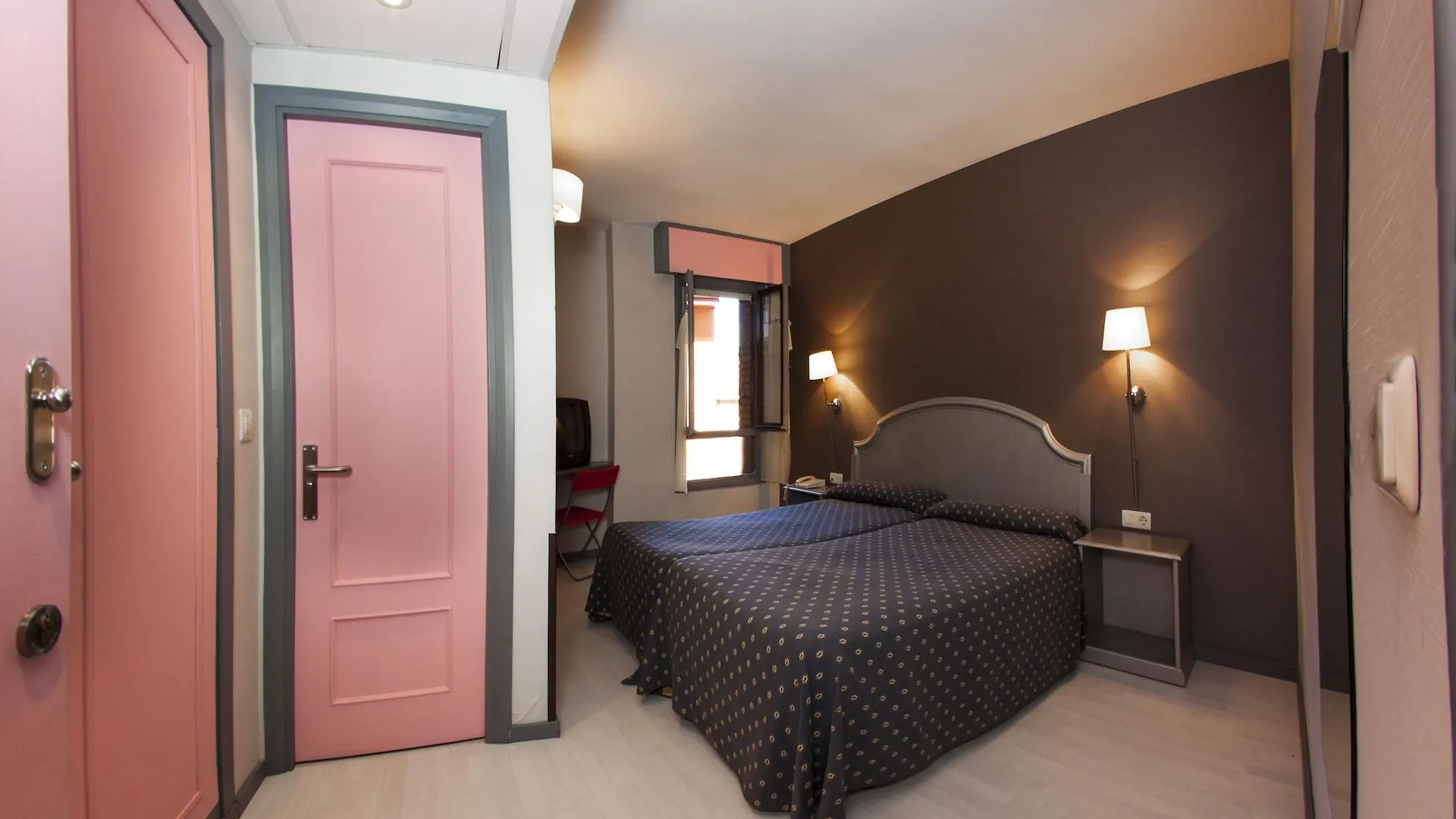 Hotel Bilbi Bilbao 2*,  Spain